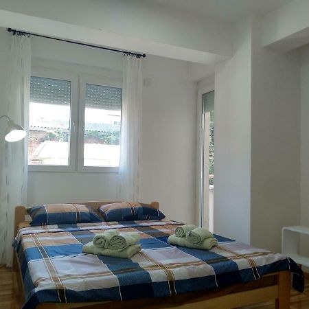 Tea Apartment Kumanovo Exteriör bild