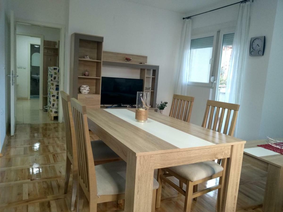 Tea Apartment Kumanovo Exteriör bild