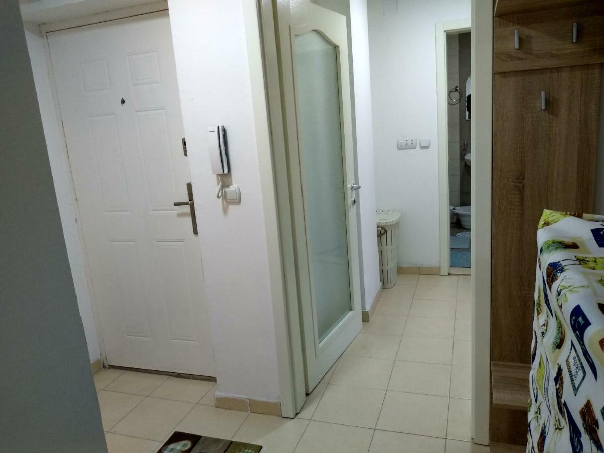 Tea Apartment Kumanovo Exteriör bild
