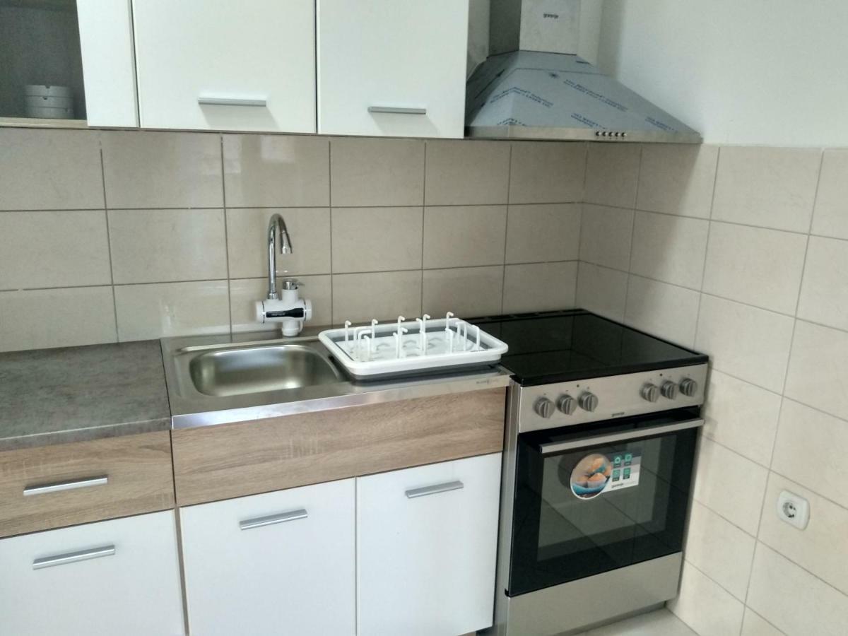 Tea Apartment Kumanovo Exteriör bild