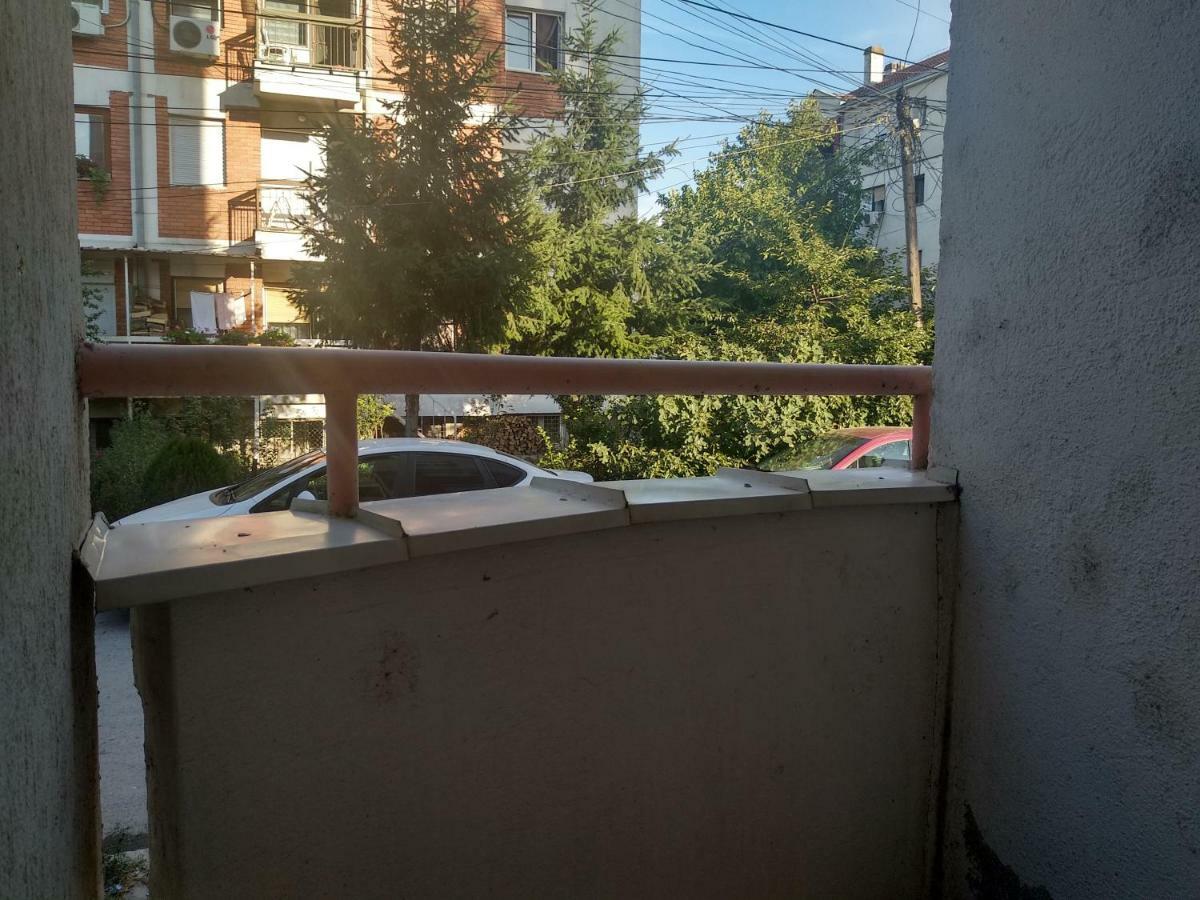 Tea Apartment Kumanovo Exteriör bild