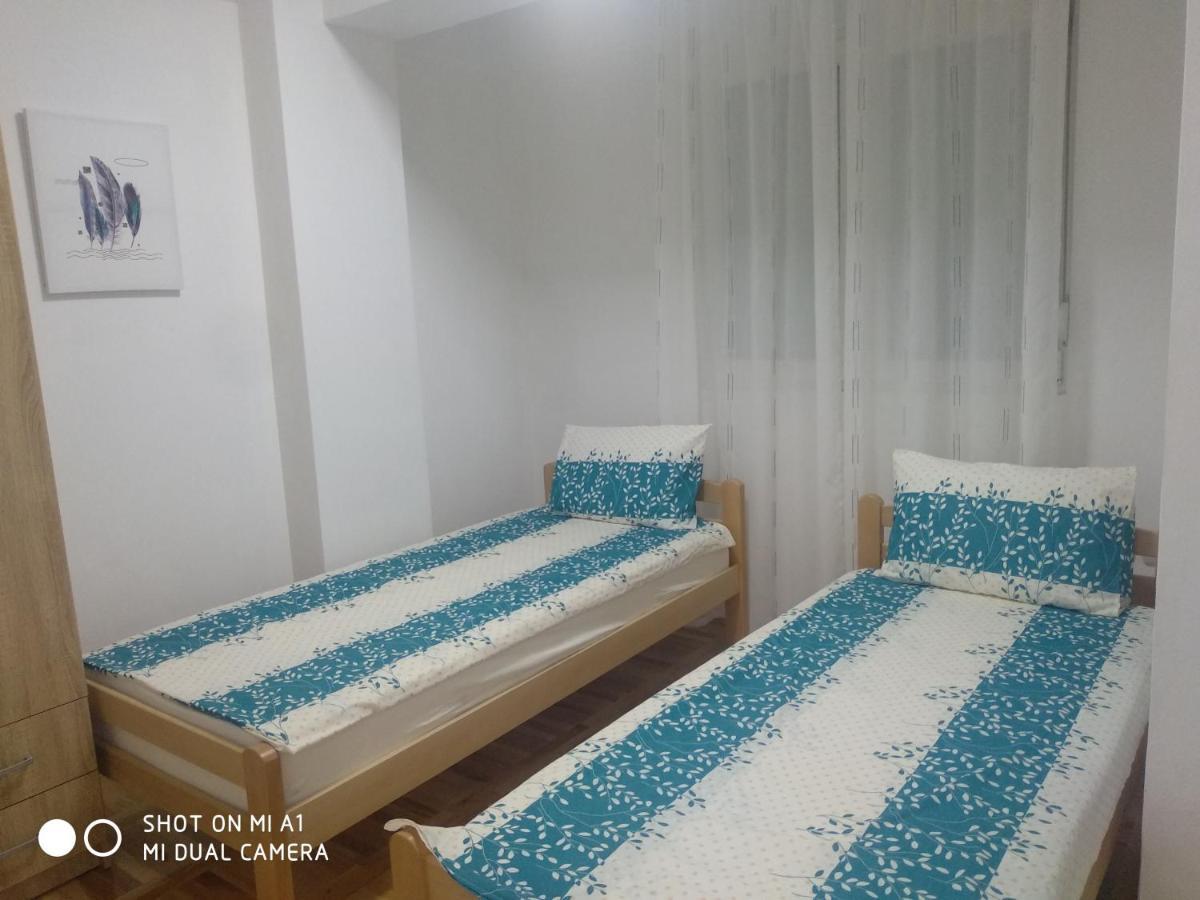 Tea Apartment Kumanovo Exteriör bild